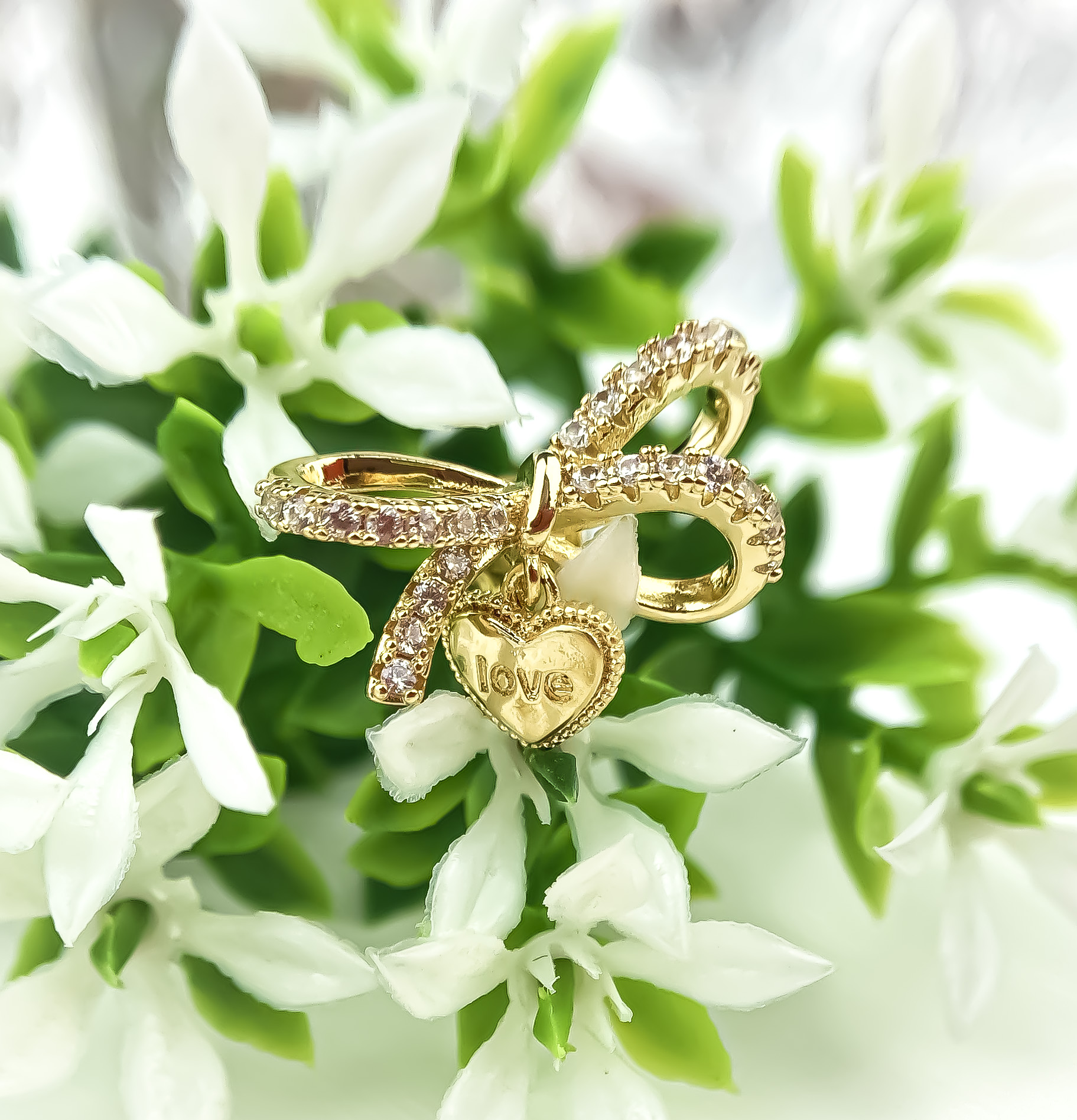 Brinco Laço do Amor Cravejado - Image 2