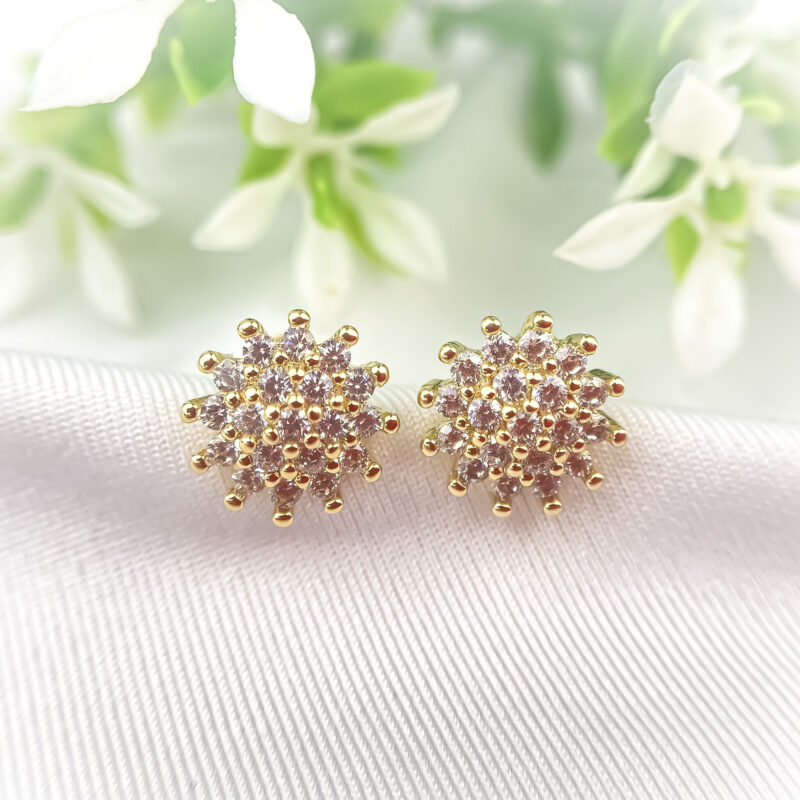 Brinco Flor de Zircônias